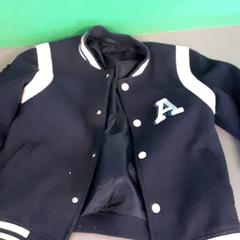 Jasje kind, segundo informou Diergaarde Blijdorp usando iLost