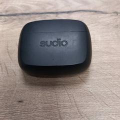 Estojo para auscultadores, como reportado por Pouw Vervoer utilizando o iLost