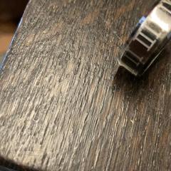 Anillo Grijs/zwarte, ha sido reportado por Attractie- & Vakantiepark Slagharen con iLost