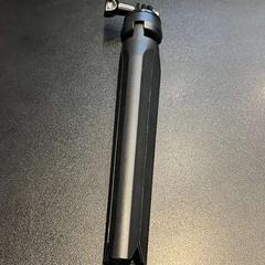 自撮り棒 Tripod がiLostで Johan Cruijff ArenA によって報告されました