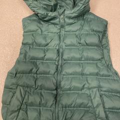 Kroppsvärmare Groen, rapporterat av Pathé Ypenburg med iLost