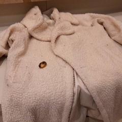 Jas Wit Teddy, zoals gemeld door Van der Valk Hotel Schiphol met iLost