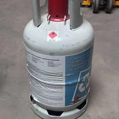 Gas cylinder - grey، كما تم الإبلاغ عنه بواسطة Lago Lago عبر iLost