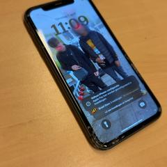 Smartphone iPhone, as reported by RET using iLost