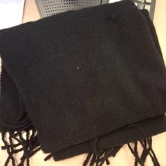 스카프 echarpe, iLost를 사용하여 IKEA Metz에 보고됨