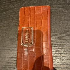 Brieftasche, gemeldet von Van der Valk Hotel Amsterdam-Amstel über iLost