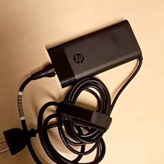 Adapter, rapporterat av Mövenpick Hotel Amsterdam City Centre med iLost