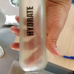 Botella para beber, segundo informou Centraal magazijn usando iLost