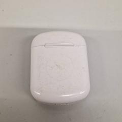 Custodia per airpods, come riportato da Transdev Gooi en Vechtstreek utilizzando iLost