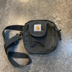 Tasje op naam van Slater, segons ha informat Gemeente Amsterdam mitjançant iLost