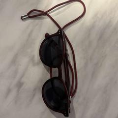 Glasses red wire, as reported by Fjord Line - Fjord FSTR using iLost