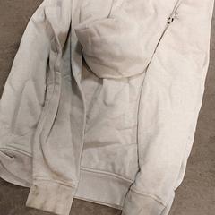 Kleding - Hoodie Wit, rapporterat av Centraal magazijn med iLost