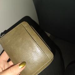 Green leather wallet, come riportato a iLost