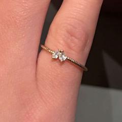 Anillo (nep) goud met klein hartjes diamandje, ha sido reportado por Van der Valk Hotel Deventer con iLost