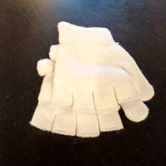 Luvas, segundo informou IKEA Lille usando iLost