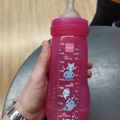 Bottle, as reported by IKEA Brno using iLost