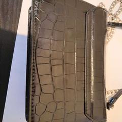 İLost kullanarak TCL tarafından bildirildiği gibi Bez çanta noir