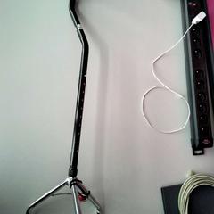 İLost kullanarak Agence Mobilités tarafından bildirildiği gibi Canne à trois pieds