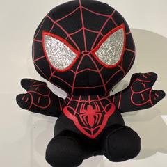 Knuffel Spider-Man, as reported by Pathé de Kuip using iLost