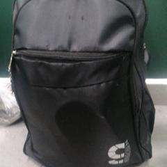 Väska اسود, rapporterat av محطة الدمام (الدمام) med iLost