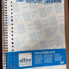 Computadora portátil, ha sido reportado por Vrije Universiteit Brussel (VUB) con iLost