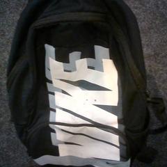 Torba, zgłoszono przez SnowWorld Landgraaf przy użyciu iLost