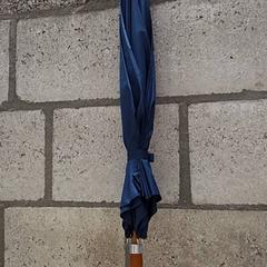 Paraply, som rapportert av Arriva Oost-Brabant ved bruk av iLost