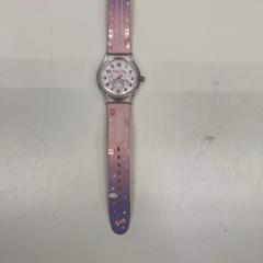 Orologio, come riportato da IKEA新三郷 utilizzando iLost