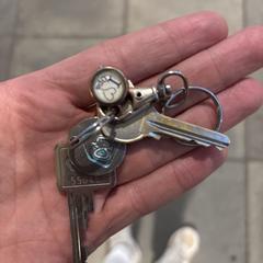 Sleutels (iloveopa hanger), jak bylo nahlášeno na iLost