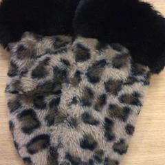 Guants handschoenen tijger, segons ha informat Canisius-Wilhelmina Ziekenhuis mitjançant iLost