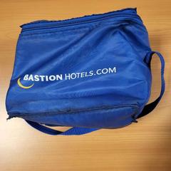 멋진 가방 Blauw, iLost를 사용하여 Connexxion Noord Holland Noord Alkmaar에 보고됨