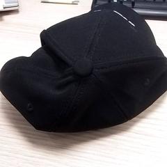 Mütze Zwart, gemeldet von Qbuzz Fryslân über iLost