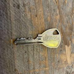 Klíč na kolo, jak nahlášeno Paaspop pomocí iLost