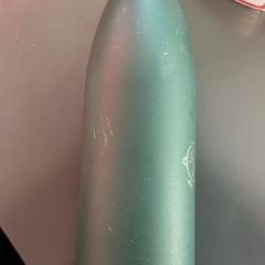 Bottiglia d'acqua Groen, come riportato da Burgers' Zoo utilizzando iLost