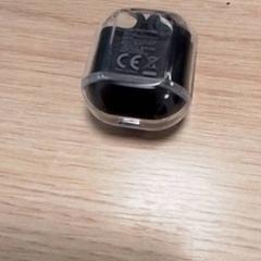 Držák na sluchátka Zwart, jak nahlášeno Qbuzz Fryslân pomocí iLost