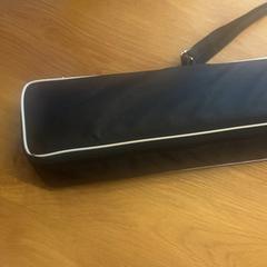 Saco Zwart, como reportado por GVB utilizando o iLost