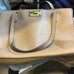 Bossa, segons ha informat U-OV Utrecht mitjançant iLost