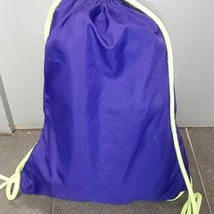 حقيبة الجمباز، كما تم الإبلاغ عنه بواسطة Regio Antwerpen - Brussel عبر iLost