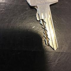 Chave, como reportado por U-OV Utrecht utilizando o iLost