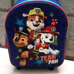 Motxila, gisa salatu by Arriva Oost-Brabant iLost erabiliz