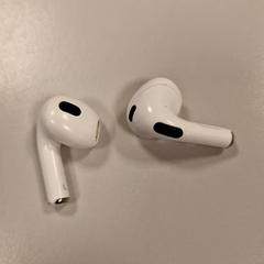 Earphones, as reported by Vrije Universiteit Amsterdam using iLost