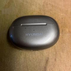 Earbuds Hyundai، كما تم الإبلاغ عنه بواسطة KABUL à GoGo / Teatro عبر iLost