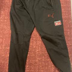 Jeans, a été signalé par ibis Styles Rotterdam Ahoy utilisant iLost