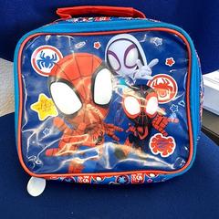 Kul bag, som rapportert av Familiepark Drievliet ved bruk av iLost