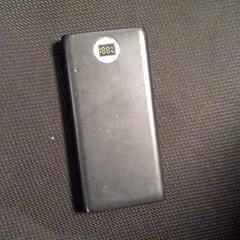 Bateria portàtil, segons ha informat Van der Valk Hotel Sneek mitjançant iLost