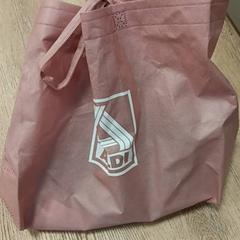 가방, iLost를 사용하여 RRReis Trein Amersfoort / Ede-Wageningen에 보고됨
