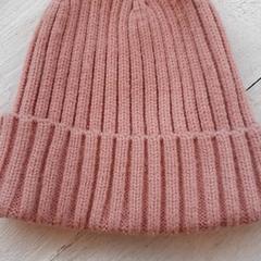 İLost kullanarak DierenPark Amersfoort tarafından bildirildiği gibi Muts Roze