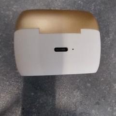 Airpods kasua, gisa salatu by Arriva Limburg Zuid iLost erabiliz