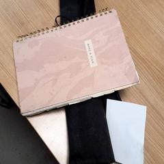 Set de cuchillos, ha sido reportado por Transdev Hoeksche Waard Goeree Overflakkee con iLost