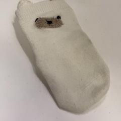 靴下 がiLostで IKEA鶴浜 によって報告されました